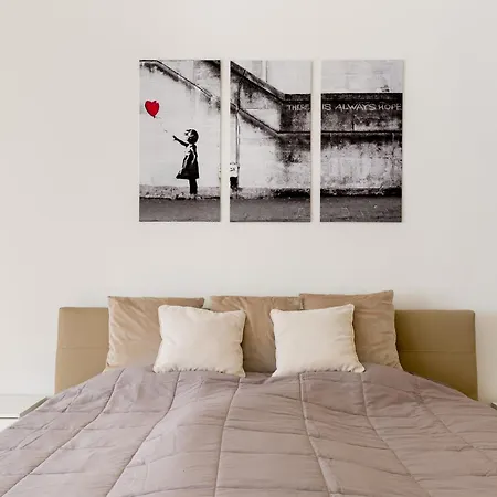 - Michaelides Vienna Street Residences * Budapest
